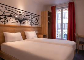 Pacific Hotel Fondary 4