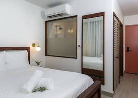 Wharfside Village Hotel 5