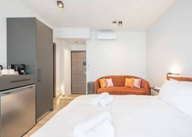 Aeiphoria Suites & Rooms - Athens 2