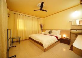 Shradha luxury room 4