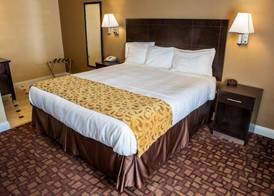 Marinwood Inn & Suites 2