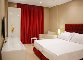 Hotel Luxury 3