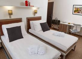 SKY Hotel Prague 2