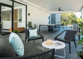 Oaks Cairns Hotel 2