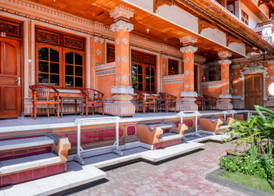 2411 Taman Mekar Beach Inn 2 3