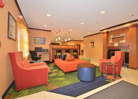 Fairfield Inn & Suites Jefferson City 2