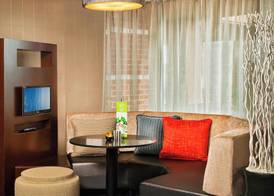Courtyard by Marriott Dulles Town Center 5