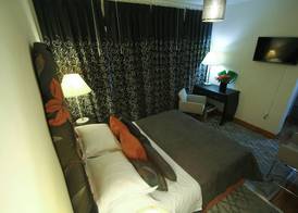 Hotel + Arte 5