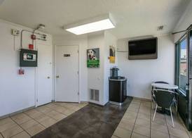 Motel 6 Dothan, AL 4