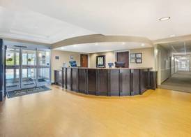 MainStay Suites Jacksonville near Camp Lejeune 5