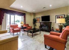 Comfort Suites Waycross 4