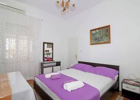 Rooms&Studios Rina 4