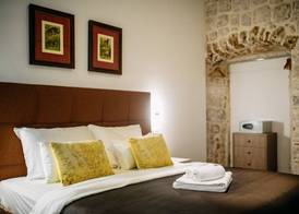 CENTRAL W ROOMS by DuHomes 4