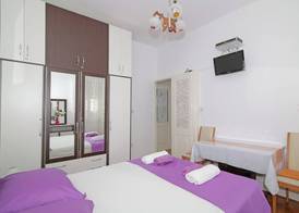 Rooms&Studios Rina 5