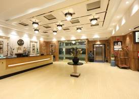 Days Hotel By Wyndham Neemrana 3
