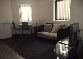 OYO Victoria Apartments 5