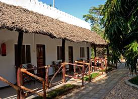 Amaan Beach Bungalows 3