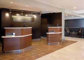 Courtyard by Marriott Palm Springs 2