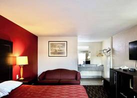 Rodeway Inn Pauls Valley 5