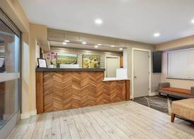 Best Western Town House Lodge 3