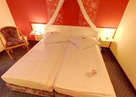 Jembo Park Hotel 4