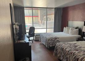 Lubbock Regency Inn 5
