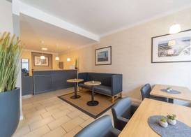 Comfort Hotel tom Kyle 2