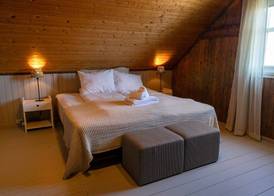 Astra Village - Waterfront Rorbu Cabins in Lofoten 3