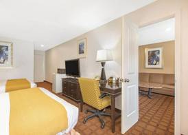 Umpqua Valley Hotel 4