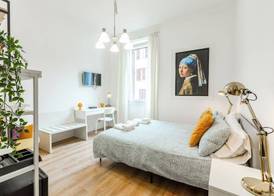 Rome Lux House guest rooms 4