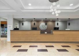 Fairfield Inn & Suites by Marriott Cumberland 2