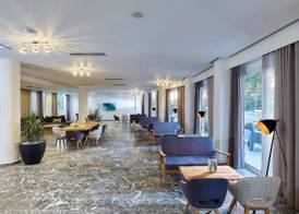 Vasia Royal Hotel 2