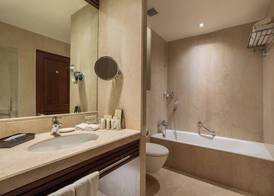 Palm Meadows Resort 5