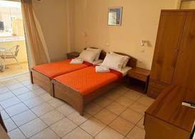 Michalis Studios & Aparntments 4