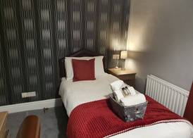 The Braemar Southport 5