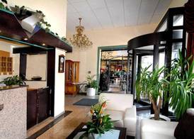Hotel Zur Rebe 2