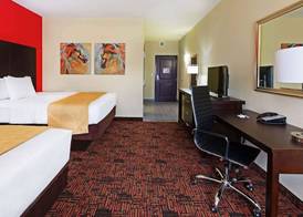 La Quinta by Wyndham Elk City 4