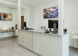 ESJ Beach Hotel 5