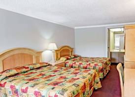 Knights Inn Austell 5