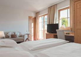 Hotel Tiefenbrunn Gardensuites & Breakfast 3