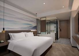 Ramada Encore by Wyndham Wuhan West 3