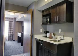Holiday Inn Express & Suites SIDNEY by IHG 3
