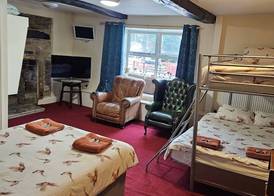 The Royal Oak Hotel 5
