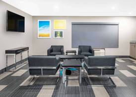 Days Inn by Wyndham Carthage 2