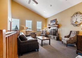 Crestview Condominiums by All Seasons Resort Lodging 2