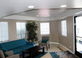 Rancho San Diego Inn & Suites 2