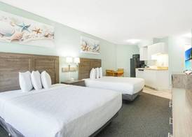 Ocean Court Beachfront Hotel 4