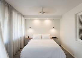 Heart Hotel and Gallery Whitsundays 4