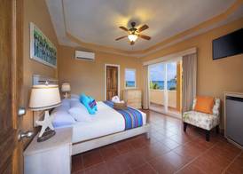 Mr. Tucan Hotel 4