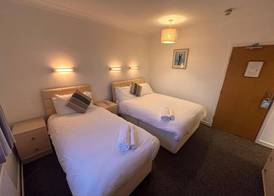 Pine Lodge Hotel & Restaurant Mansfield 4